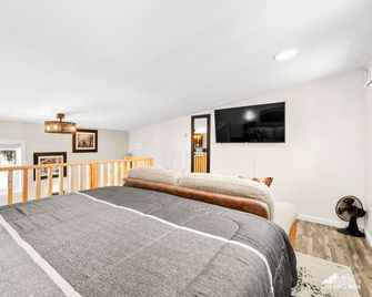 Quiet and Cozy getaway cabin in Hatcher Pass, Alaska; 15 min. from Palmer! - Palmer - Habitación