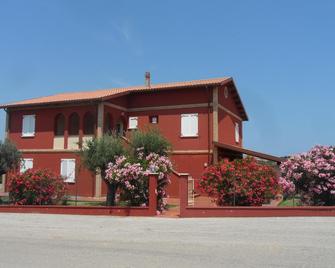 Fattoria Cerreto - Mosciano Sant'Angelo - Gebäude
