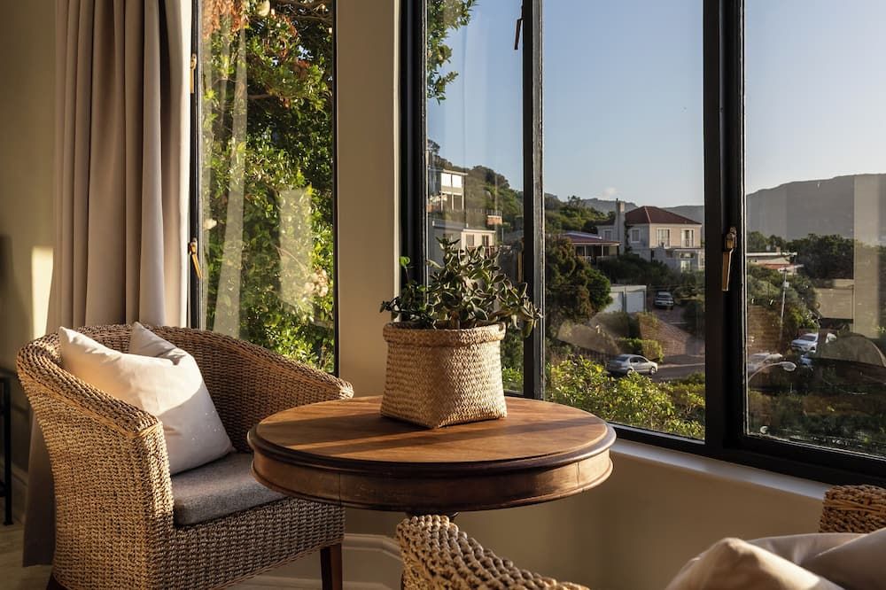 Dunvegan Lodge - Fish Hoek