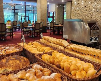 Hotel Piatra Mare - Μπρασόβ - Μπουφές