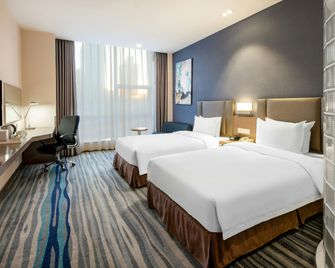 Holiday Inn Express Shenyang North Station By IHG - Shenyang - Bedroom