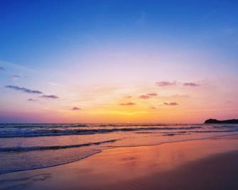 Blanco Hostel Lanta 18 to 35 - Ko Lanta - Playa