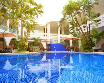 Gran Costa Azul Hotel - Puerto Barrios - Pool