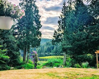 Davidson Lake House - Sooke - Vista esterna