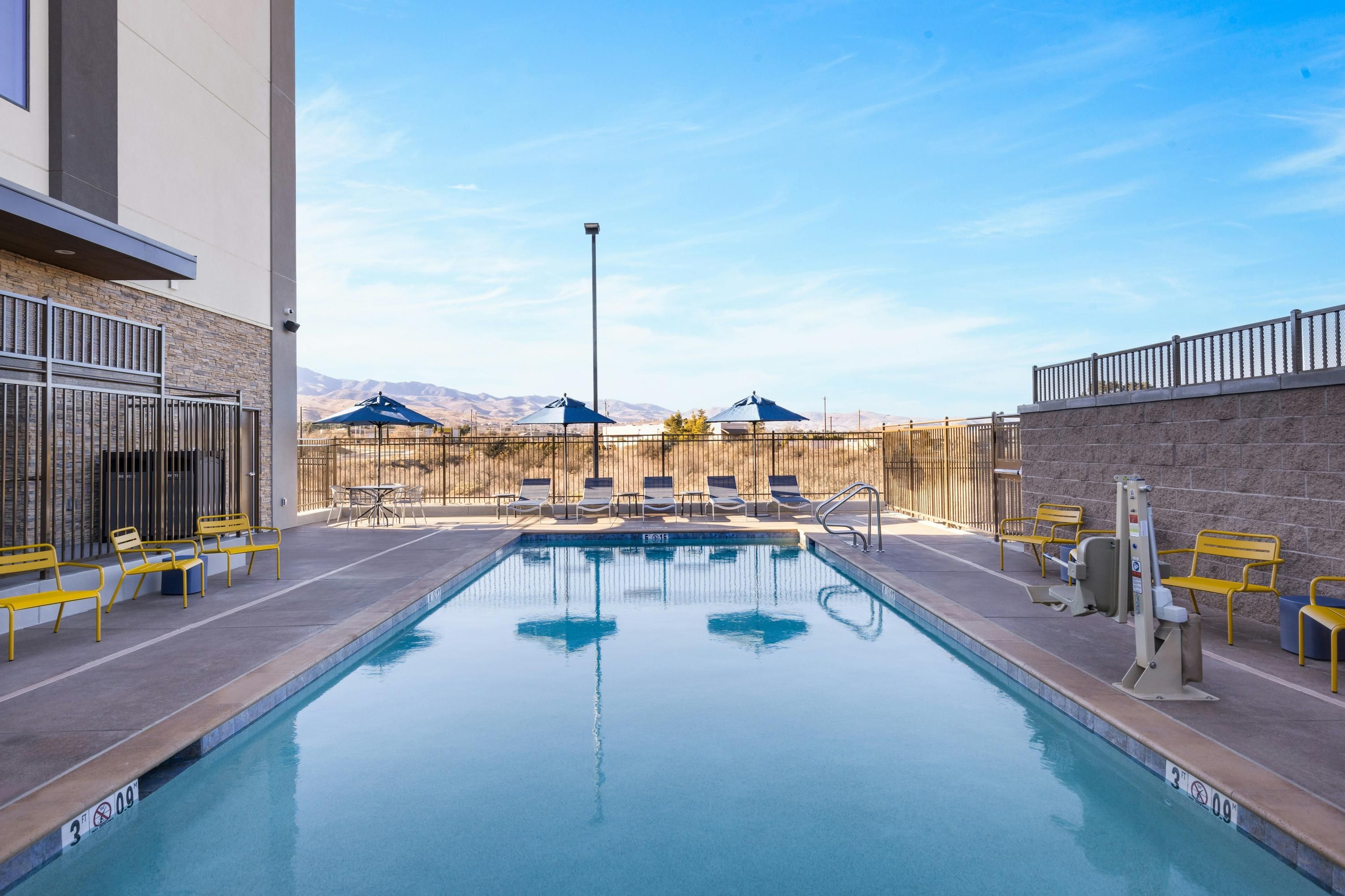 Hampton Inn and Suites by Hilton Cottonwood - Cottonwood - Basen