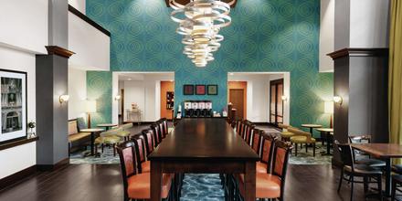 Image of hotel: Hampton Inn & Suites Mishawaka/South Bend at Heritage Square