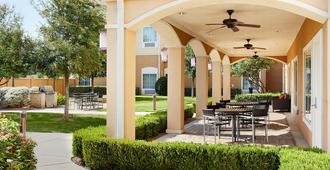 TownePlace Suites by Marriott Midland - Midland - Patio