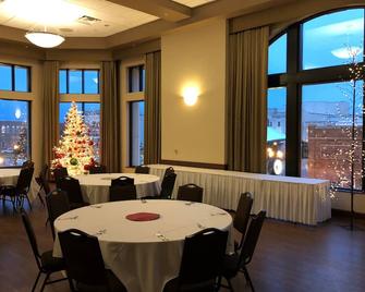 Jefferson Street Inn, a member of Radisson Individuals - Wausau - Restaurante