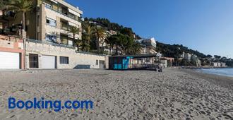 Hotels Near Budello Di Alassio Alassio Search On Kayak