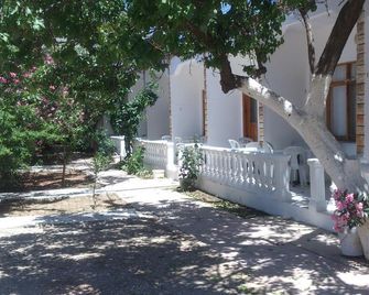 Eker Bermuda Hotel - Marmara - Outdoors view