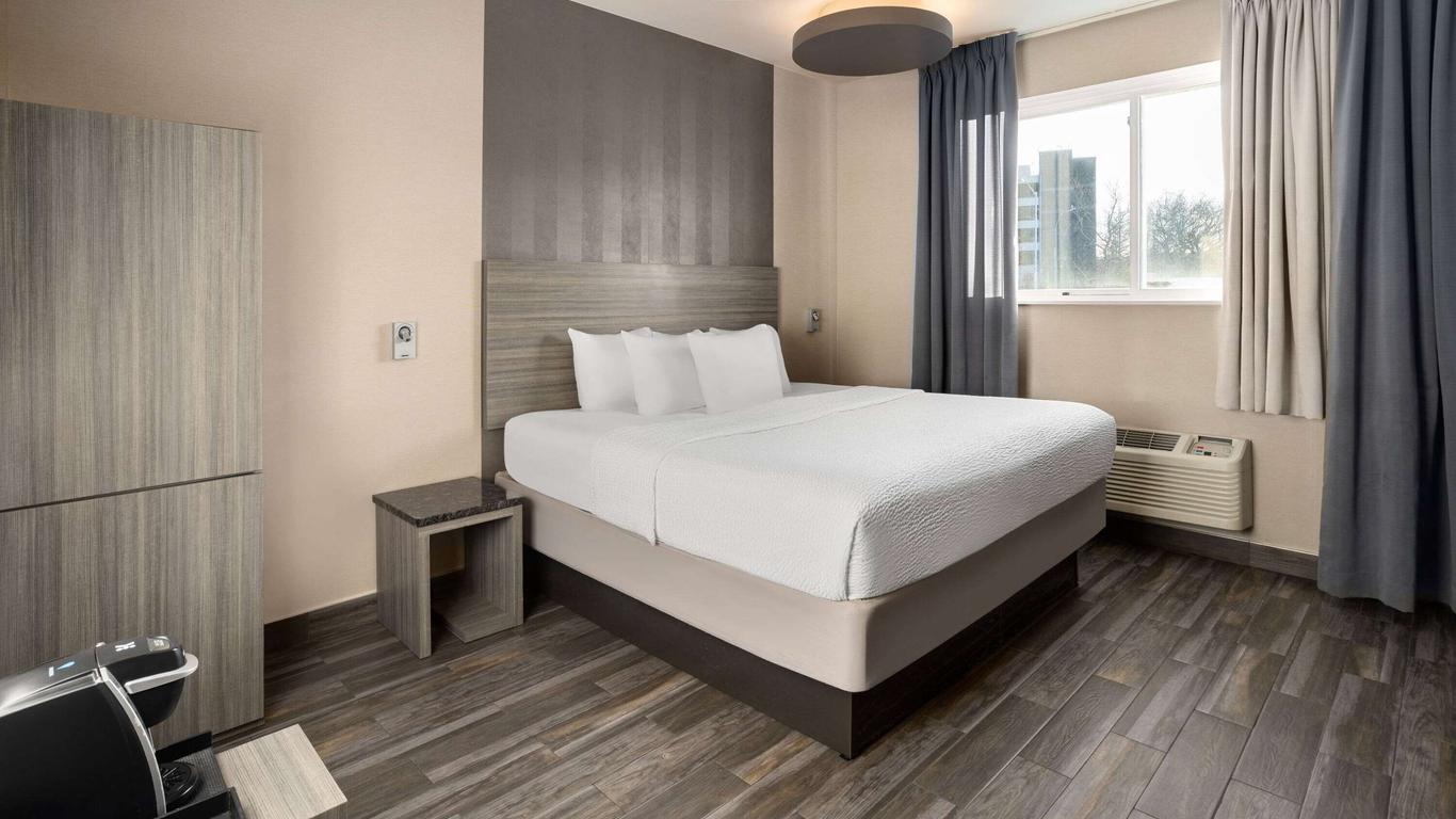 رمادا باي ويندام برونكس