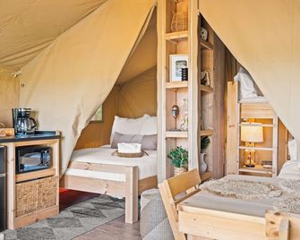 ذا جلامبينج آت إيدن ريزيرف - ويليامستاون (كنتاكي) - غرفة نوم