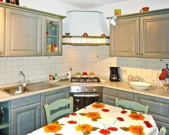 Holiday home Villa del Pino, Massarosa - Corsanico-Bargecchia - Cocina