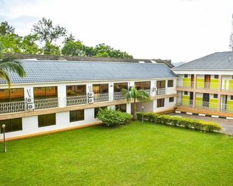 Rock Classic Hotel Limited - Tororo - Edificio