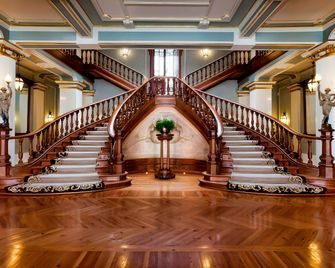 Vidago Palace Hotel - Vidago - Escadas