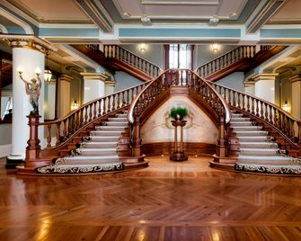 Vidago Palace - Vidago - Stairs