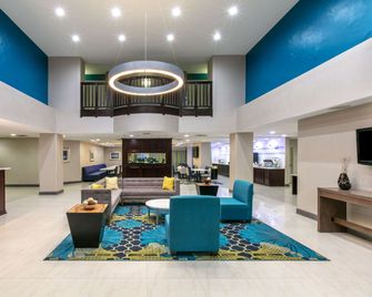 La Quinta Inn & Suites by Wyndham Horn Lake / Southaven Area - Horn Lake - Lobby