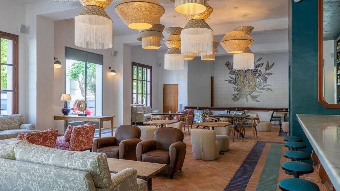 Hoposa Cultural Boutique