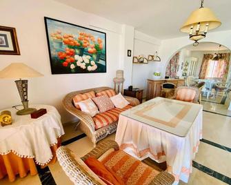Holiday home near the beach on the Costa Tropical - Calahonda
