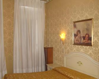 Hotel Airone - Venecia - Habitación