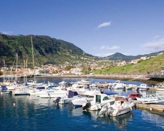 White Waters Hotel - Machico - Outdoors view