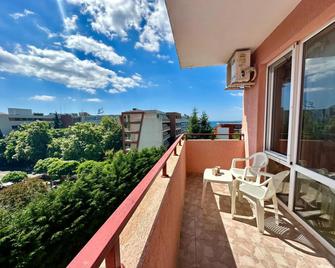 Privilege Fort Beach Apartments - Elenite