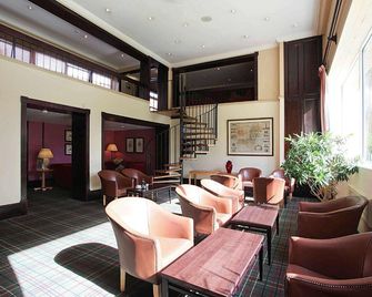 Winchester Wessex Hotel by Sunday - Winchester - Lounge