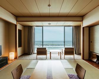 Kamenoi Hotel Awajishima - Awaji - Comedor