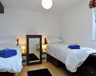 Apartment at Pyjama Factory Self Catering - Bushmills - Quarto