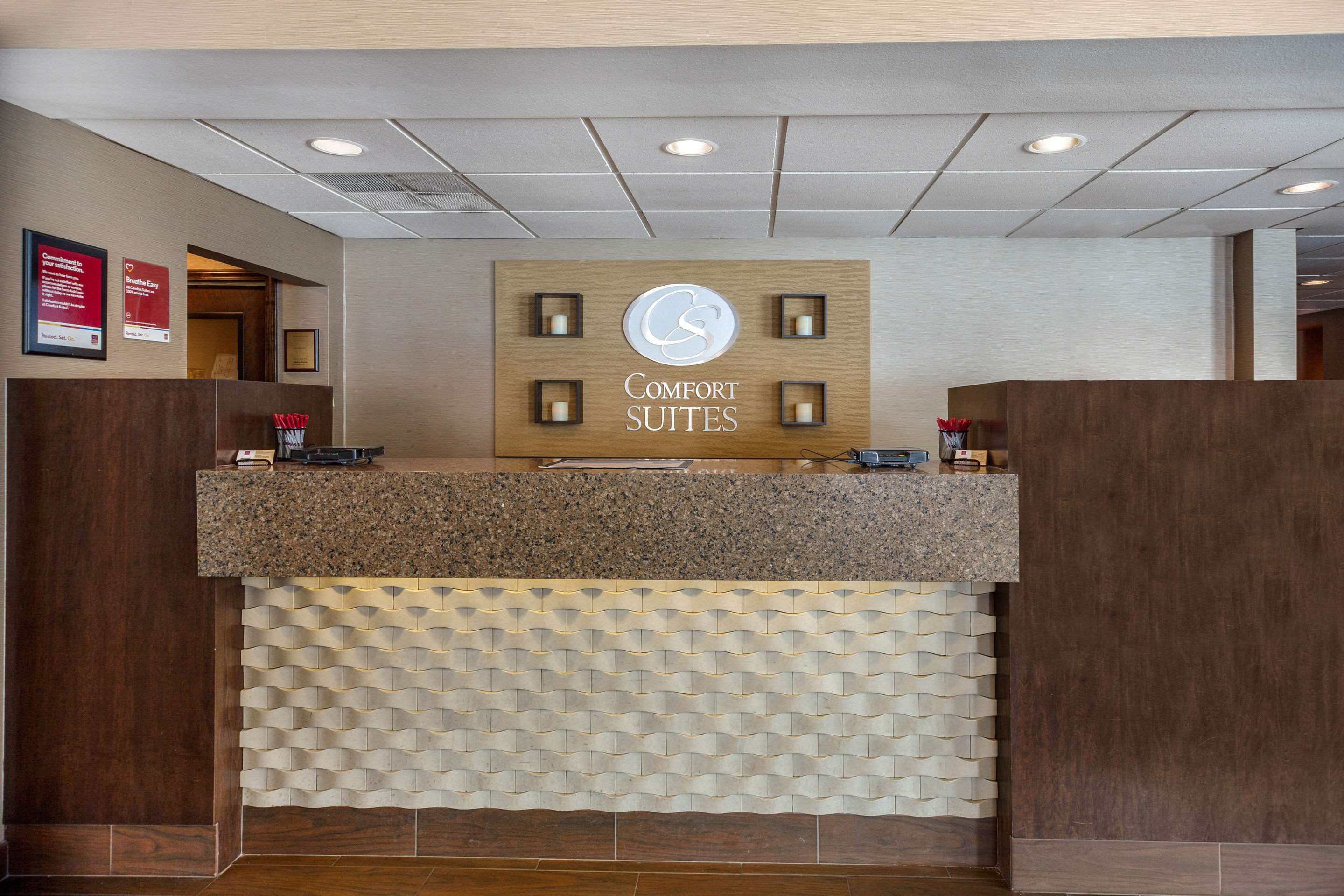 Comfort Suites Green Bay 68 1 5 0 Green Bay Hotel Deals