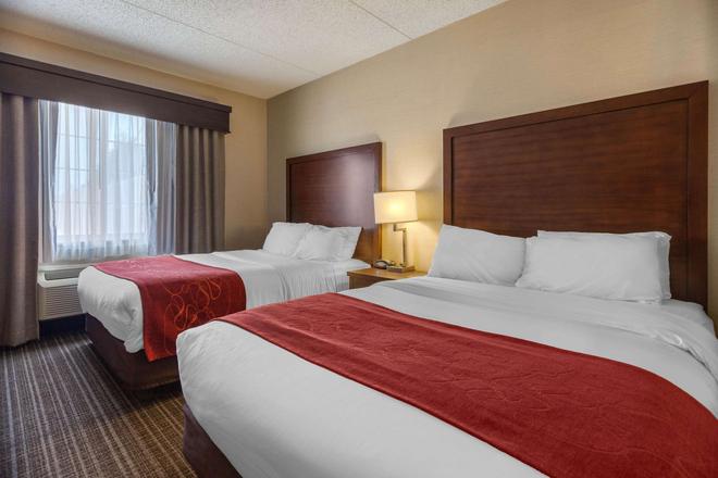 Comfort Suites Green Bay 68 1 5 0 Green Bay Hotel Deals