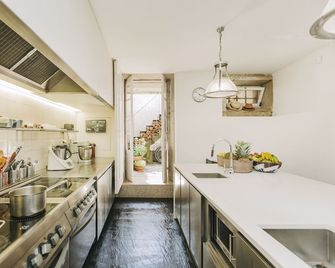 Rosa Et Al Townhouse - Porto - Kitchen