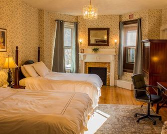 Beacon Inn 1087 - Brookline - Habitación