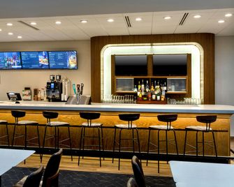 Courtyard by Marriott New Haven Orange/Milford - Orange - Bar