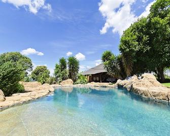 Blue Roan Country Lodge - Magaliesburg - Pool