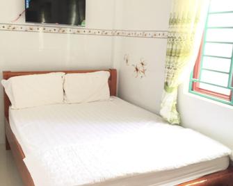 Sunrise Guesthouse - Qui Nhon - Habitación