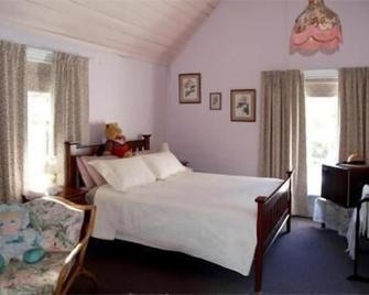 Old Colony Inn - New Norfolk - Bedroom