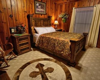 Live Oak B&B - Glen Rose