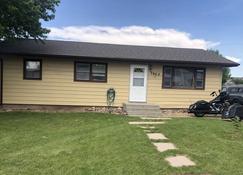 Sturgis Rally 2022 House Rental - Sturgis - Edificio