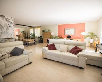 Le Mas De La Catouniere - Castillon-du-Gard - Living room