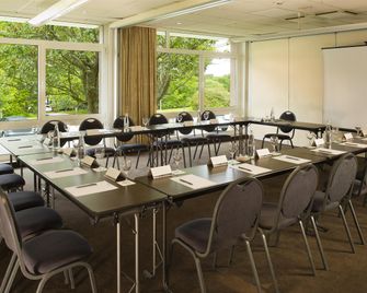 Escale Oceania Brest - Gouesnou - Meetingraum
