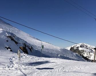 Apartment 200 m from ski slopes Station Des Monts D'Olmes, Montferier - Montferrier - Servicio de la propiedad