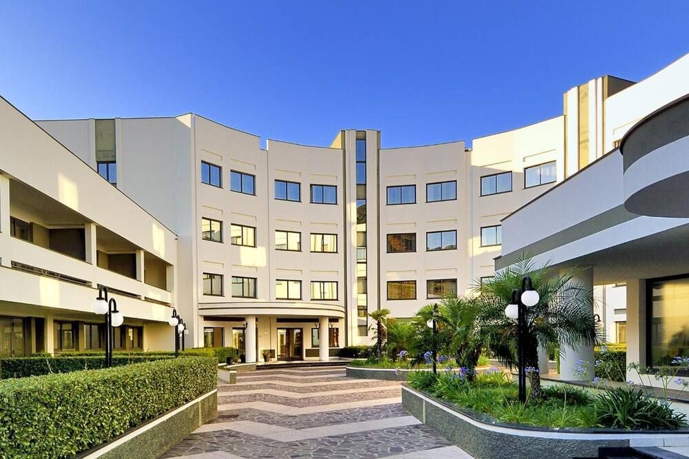 بارك هوتل ميرابيو