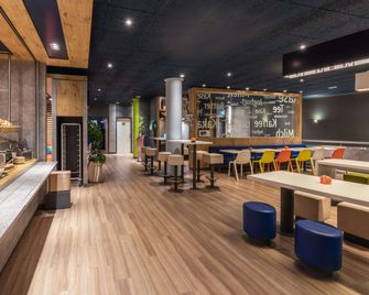 ibis budget Bern Expo - ברן - בניין