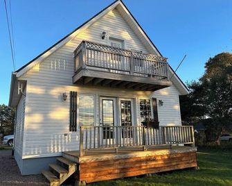 Cozy House/Cottage, minutes to National Park & Golf Course - York - Building