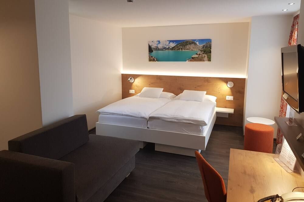 فندق بيرنهوف - إنترلاكين - غرفة نوم