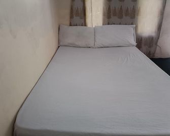 Hotel O Yuda Family Homestay Near Desa Wisata Hijau Bilebante - Mataram - Sovrum
