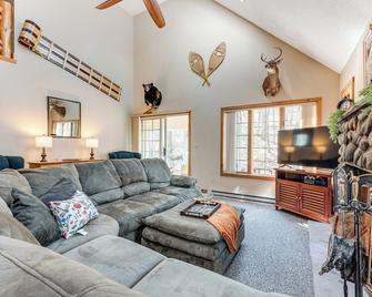 Access To Jack Frost Ski Resort Home Wit - White Haven - Soggiorno