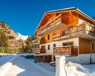 Ground floor, terrace, parking, tv, ski locker, 78m², Champagny-en-Vanoise - Champagny-en-Vanoise - Gebäude