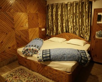 Hotel Palestine - Pahalgam - Habitación
